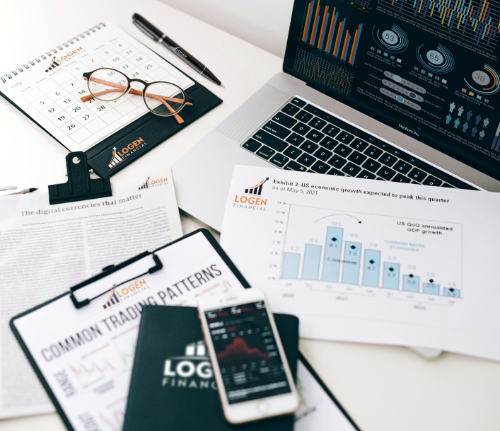 worker with clipboard